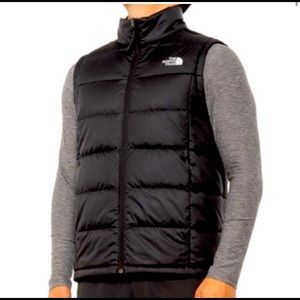 Men’s Northface vest 🏈 🍺